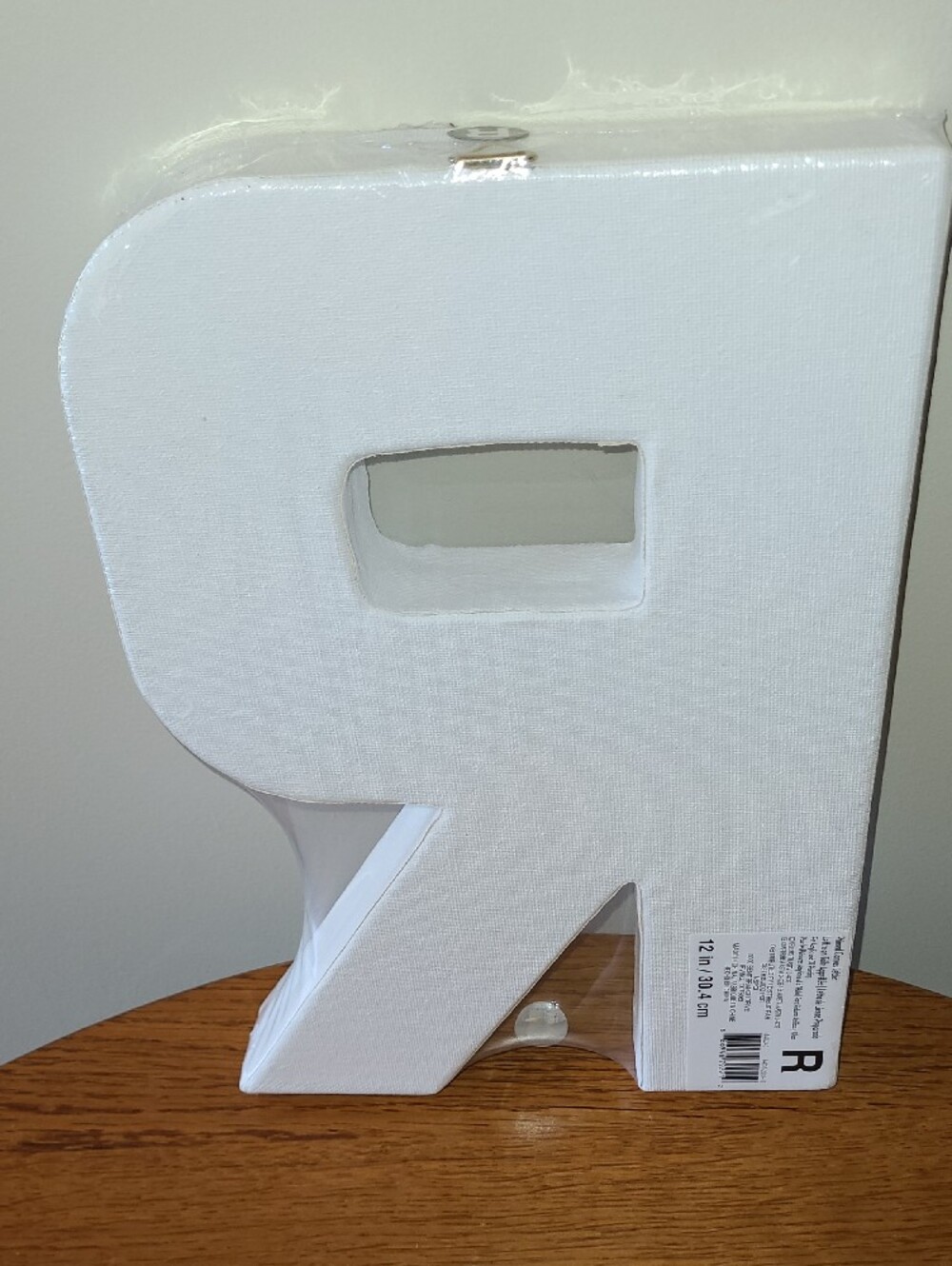 White Letter 'R' Canvas - Picture 3 of 4